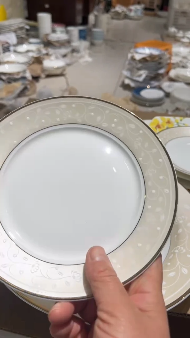 瓷隆达骨质瓷7英寸2件