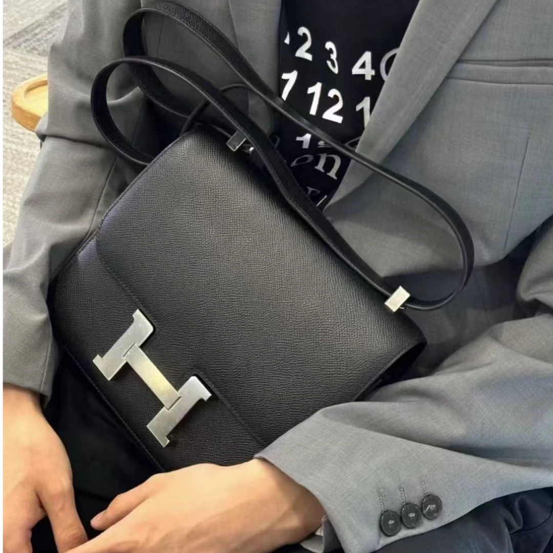 全新未使用 Hermes/爱马仕 康康24 黑银 E皮 D刻 /拆单中