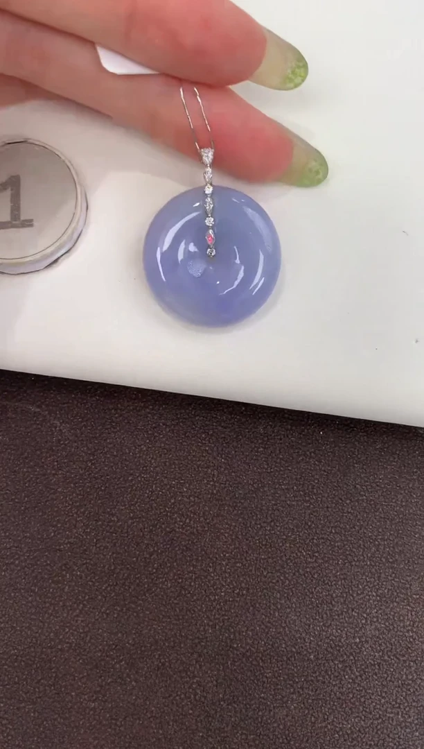 颈饰18K金镶嵌翡翠 天然缅甸a货翡翠
