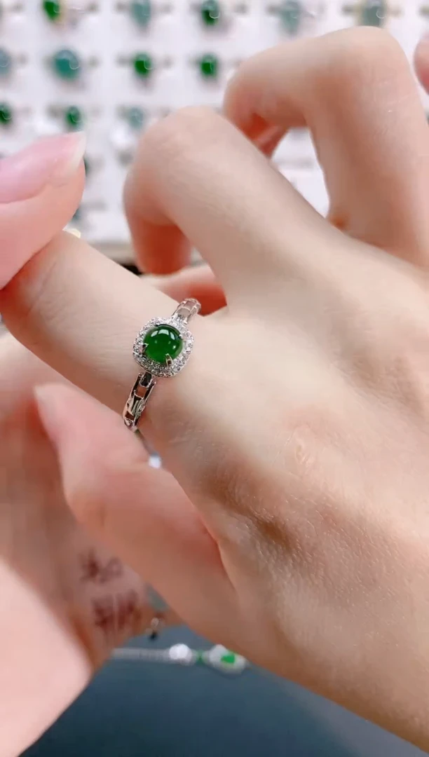 【闪购商品】翡翠戒指银S925镶嵌天然翡翠