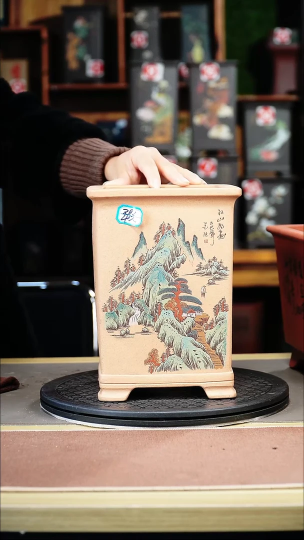 紫砂花盆漫***路紫砂花盆
