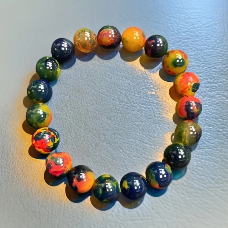 A066七彩藏红花玛瑙玉石手串10mm19颗女士小卡手串多样性发一件