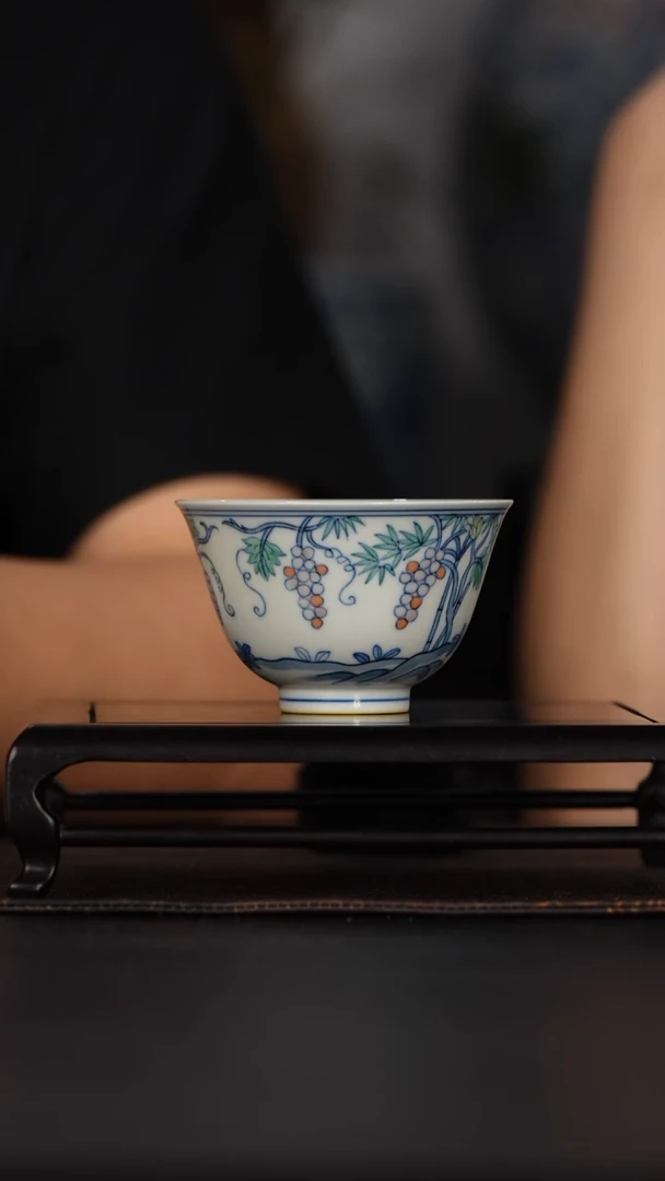 涂杏花斗彩葡萄杯@@txh234