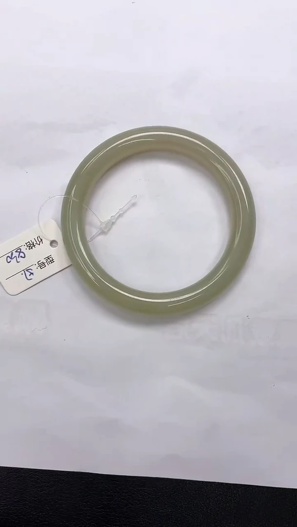 和田玉手镯未镶嵌311/57