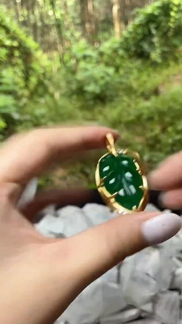 满色吊坠  所见即所得！