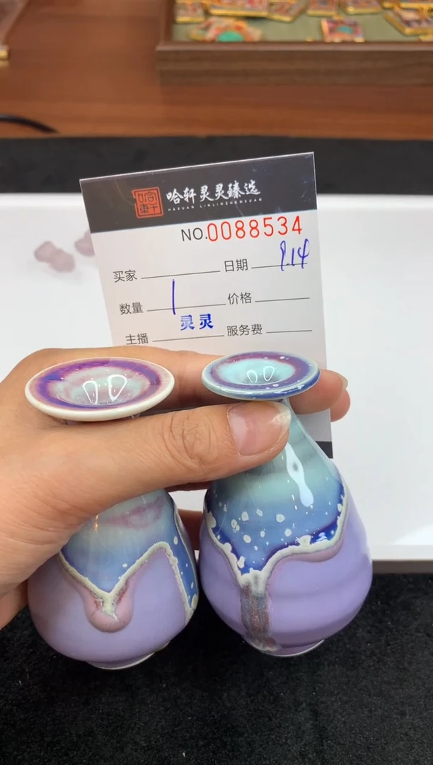 L****活哈轩 花瓶     2