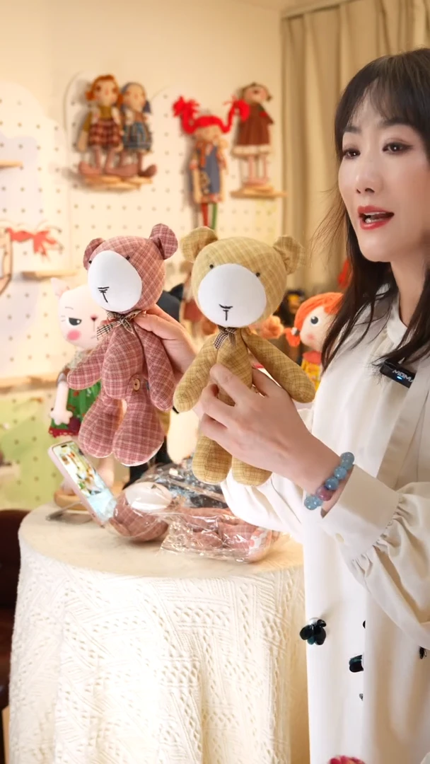 棉雨*红色+黄色，，小熊一对