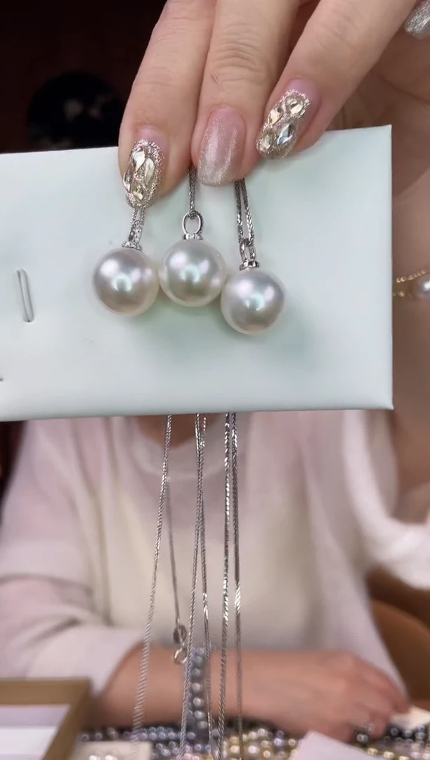 【闪购商品】海水珍珠吊坠(不含链)18K金镶嵌澳白15-16mm多样性发一