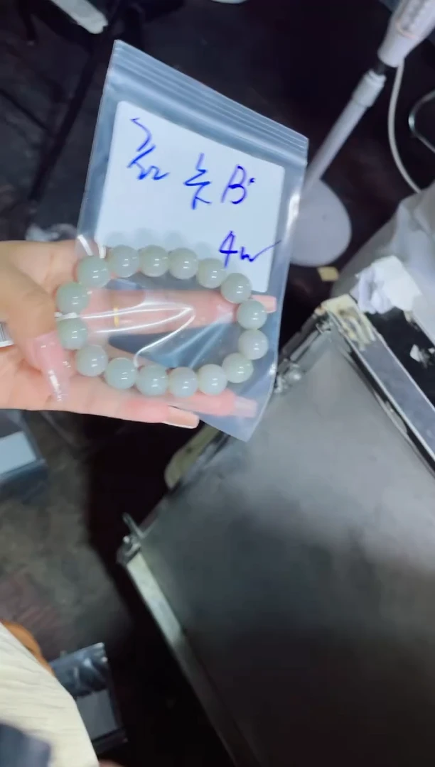 定制翡翠未镶嵌用****6珠串