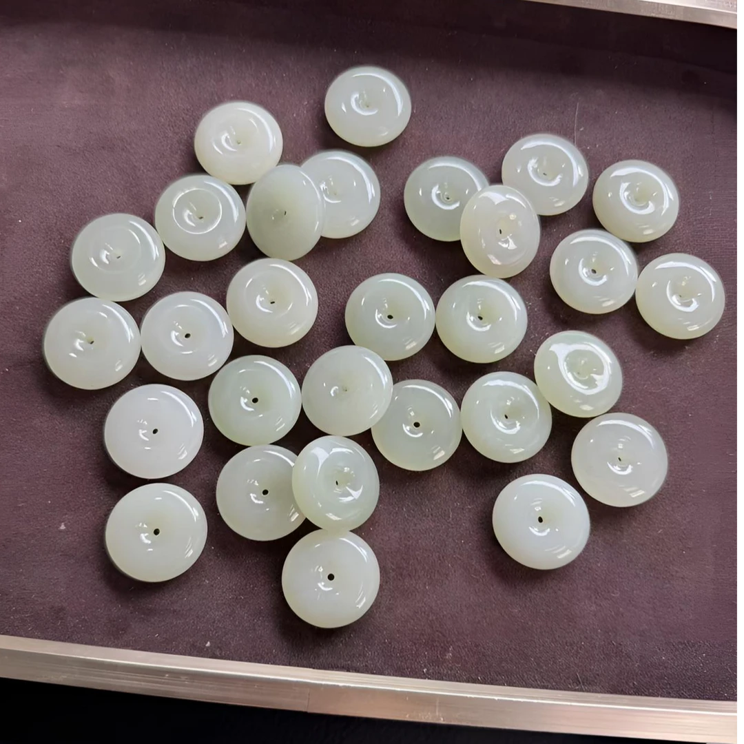 dz248新疆和田玉钢板料25平安扣吊坠 多样性发一