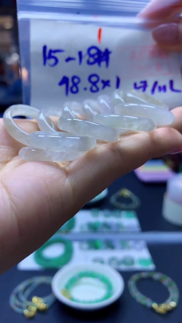 未镶嵌定制翡翠戒圈#48.8元多样性拍一发一毛货需抛光