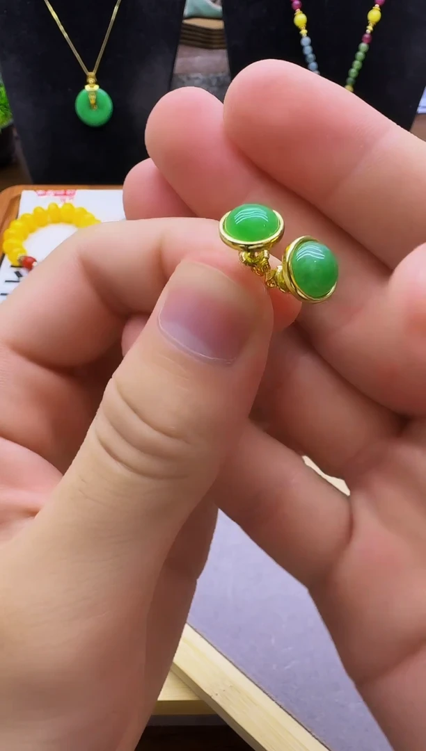 翡翠14K金镶嵌耳饰E144
