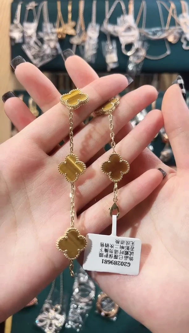 18K金镶嵌手链木变石（虎睛石）18K金镶嵌 K黄五花