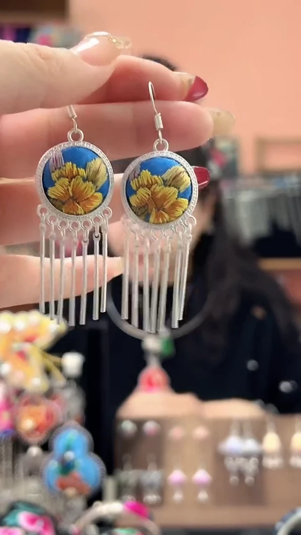 织绣艺枝独绣手工饰品20