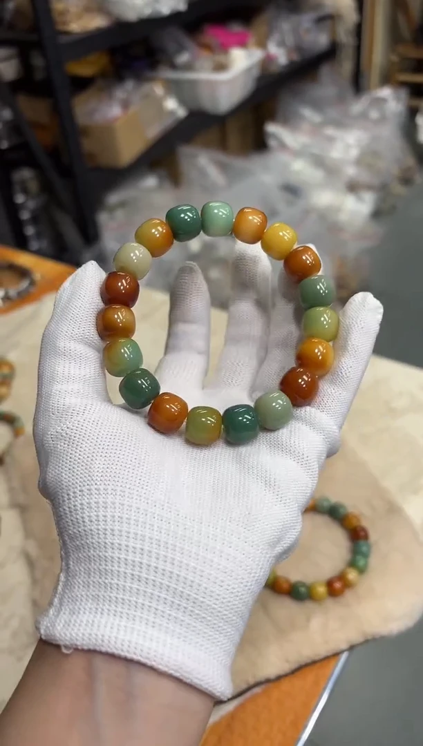 【闪购商品】菩提根/象牙果手串13蜡抛孔一般（608）