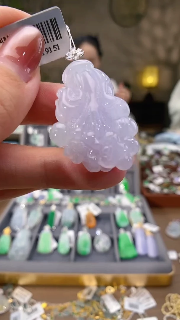 吊坠(不含链)18K金镶嵌翡翠白菜
