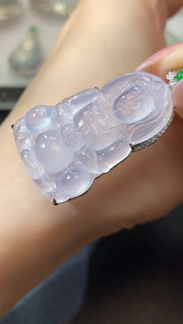 【闪购商品】翡翠吊坠(不含链)18K金镶嵌D51