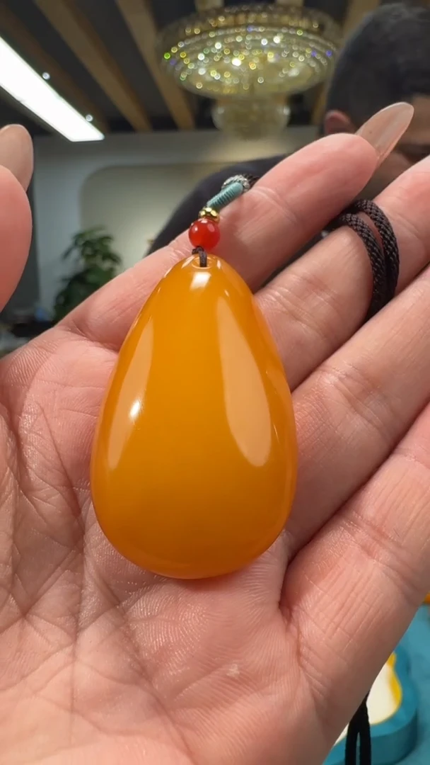 【闪购商品】琥珀吊坠(不含链)未镶嵌天然琥珀蜜蜡