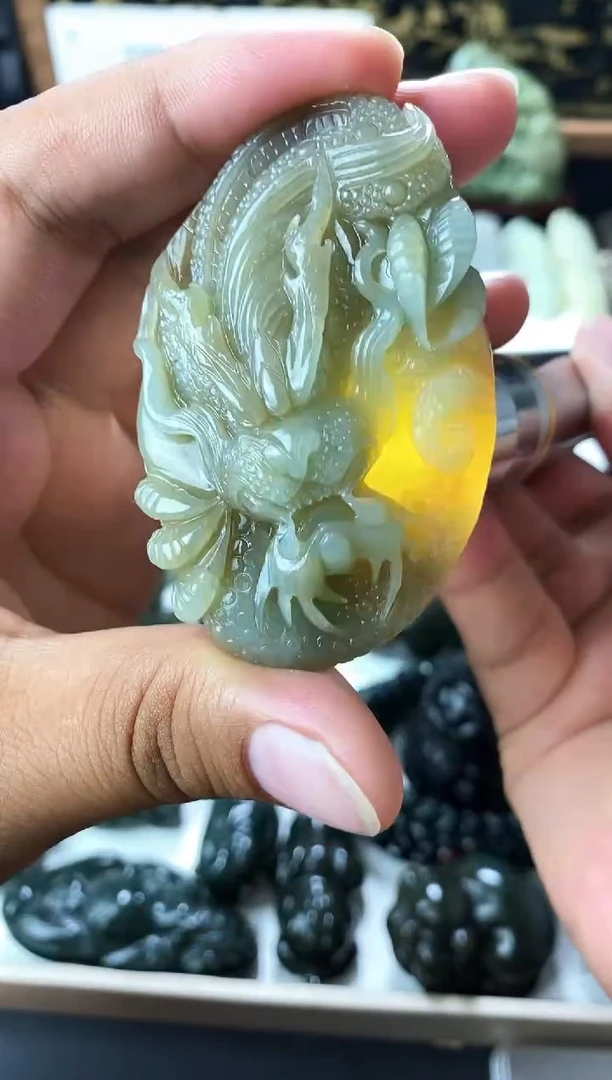 颈饰未镶嵌和田玉1