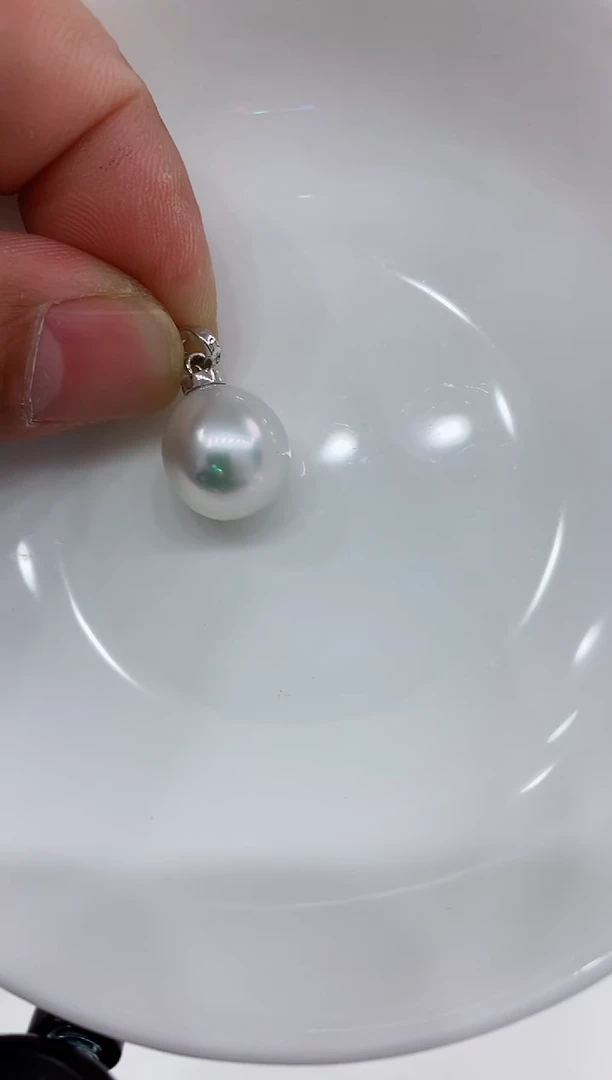 项链18K金镶嵌海水珍珠61  13-14mm