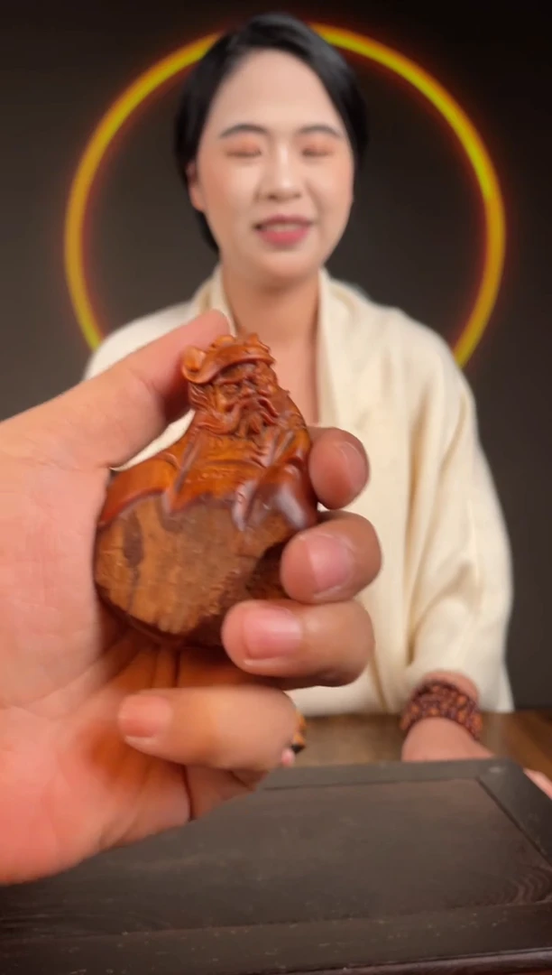 柏木（崖柏）手工摆件,先抢先得! 编号:21
