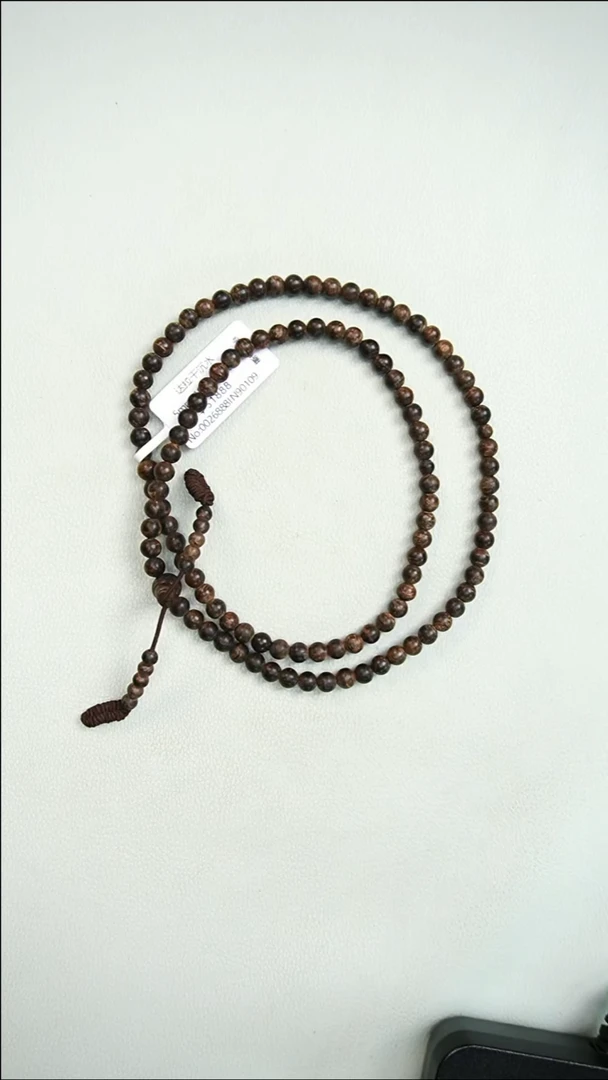 沉香沉香碎屑択****）达拉干沉水5mm*108 90109