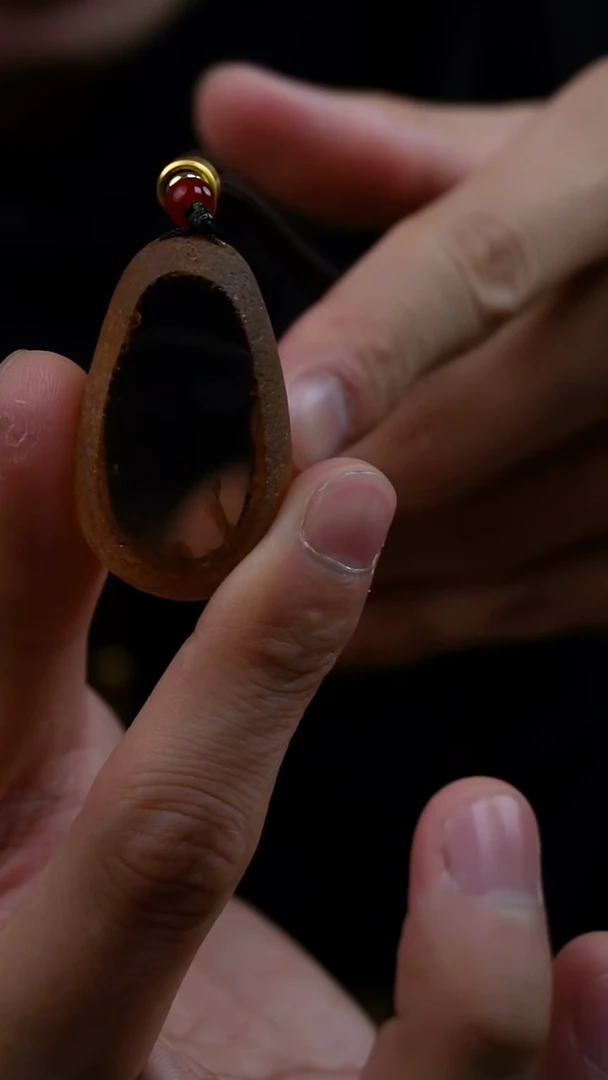 吊坠(赠链)未镶嵌水晶水晶