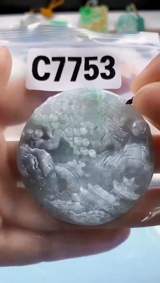 翡翠未镶嵌颈饰天然翡翠吊坠挂件