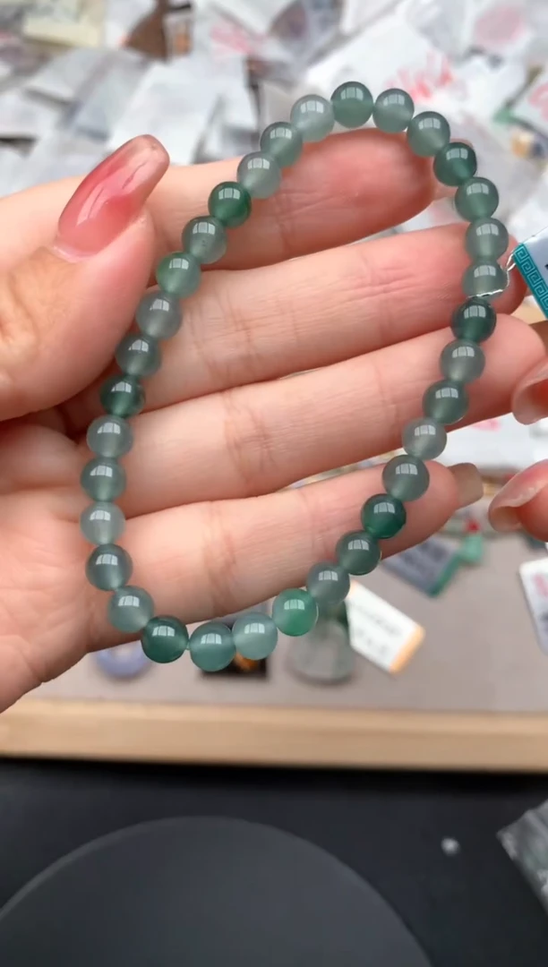 未镶嵌挂件翡翠一