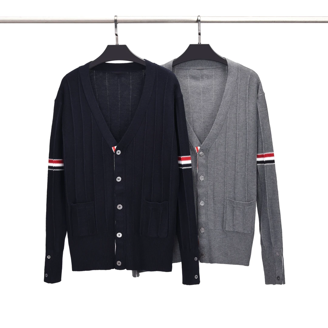 秋冬新款时尚休闲男士暗纹双袖织带长袖开衫毛衣