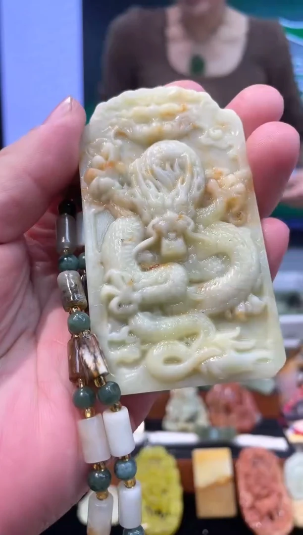 【闪购商品】岫玉吊坠未镶嵌·