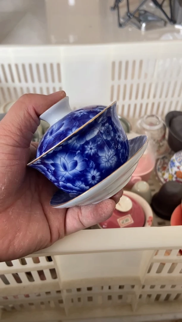 杯无运费险有瑕疵的摄影的产品有使用过的痕迹有点脏介意勿拍