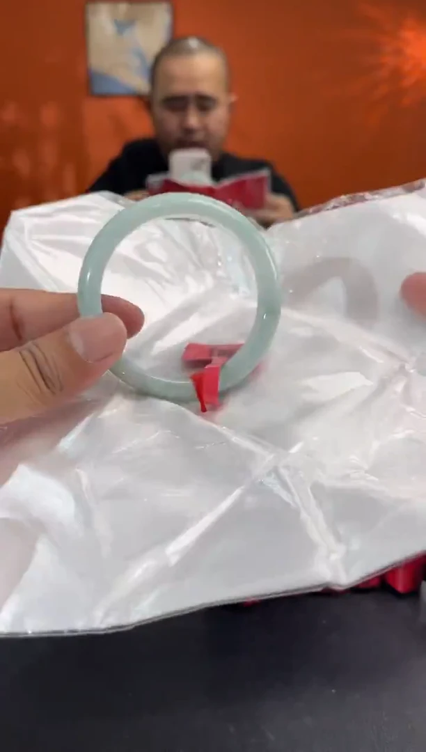 未镶嵌手镯翡翠5 55