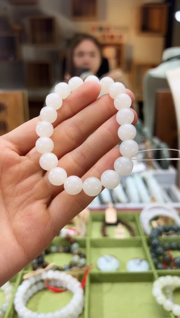 未镶嵌手串和田玉黑山料手串卡10