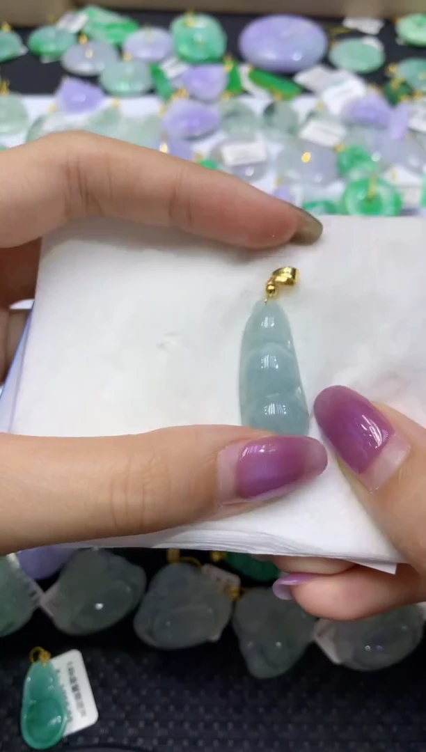 颈饰未镶嵌翡翠天然缅甸翡翠A货
