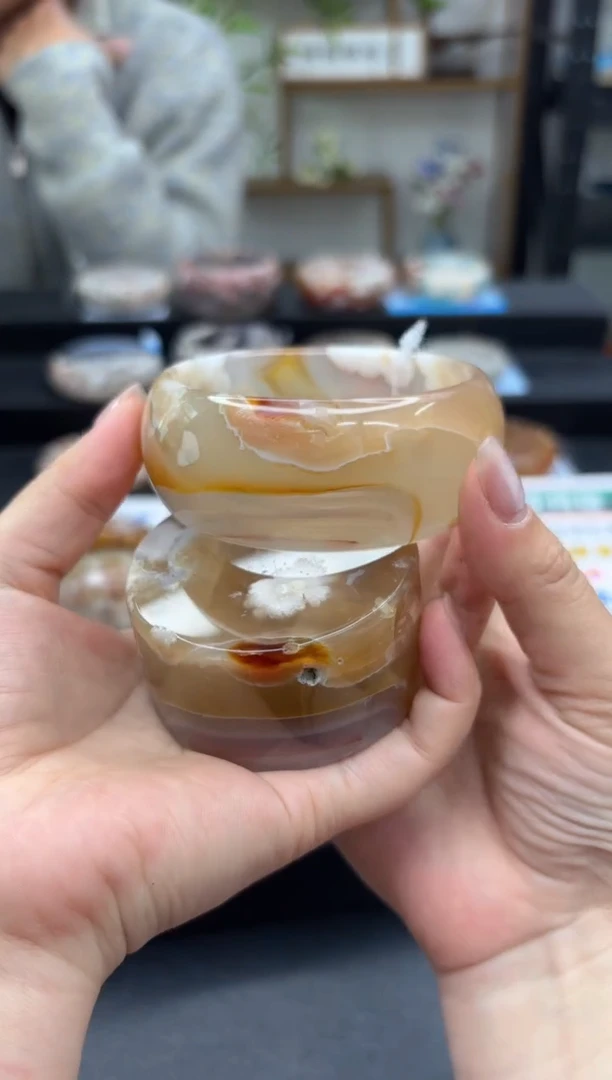 【闪购商品】石英质玉手镯未镶嵌C179(62圈赠送镯心)