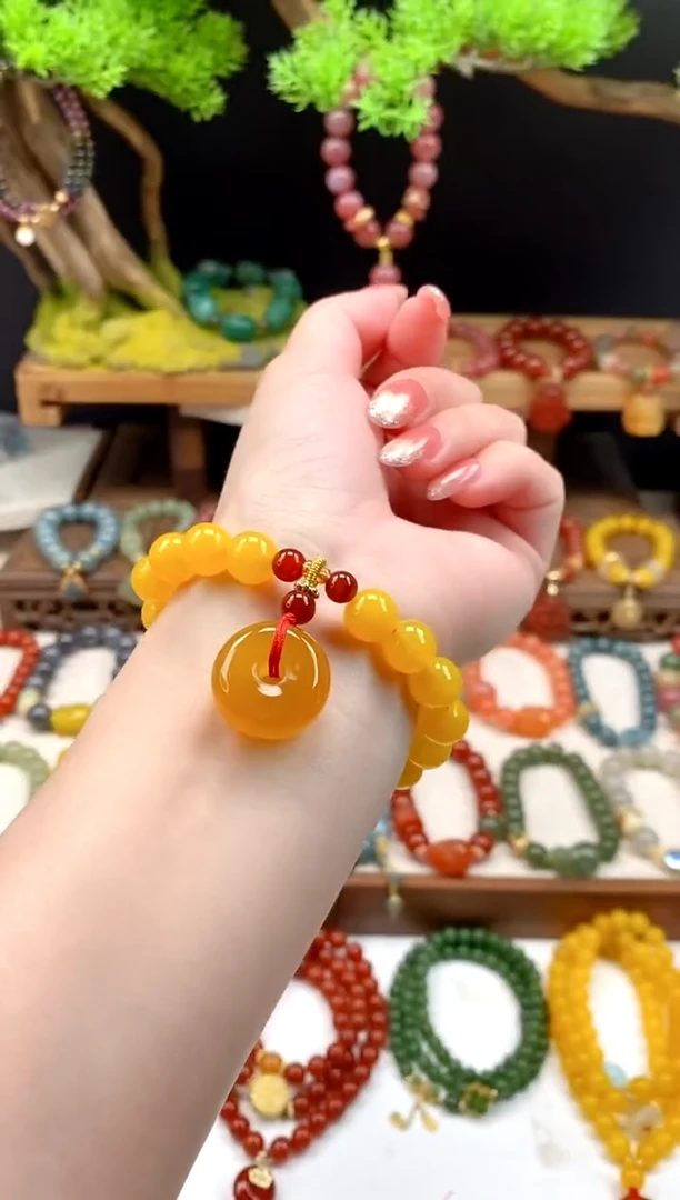 未镶嵌玛瑙手饰黄平安扣