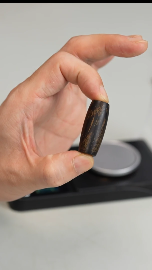 沉香沉香碎屑加雅布拉沉水天珠8.4g