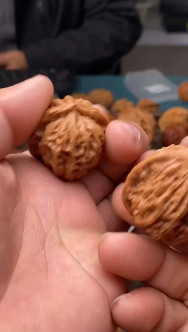 把件文玩核桃王**.麒麟纹a134