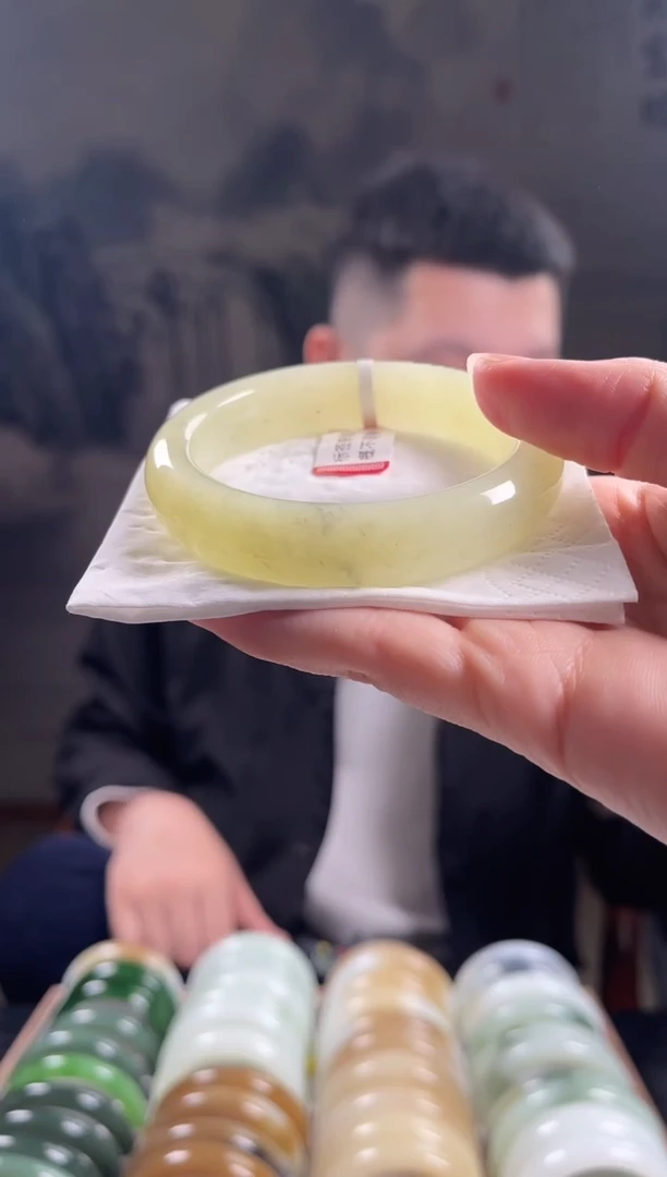 未镶嵌手镯和田玉57+圈口0926