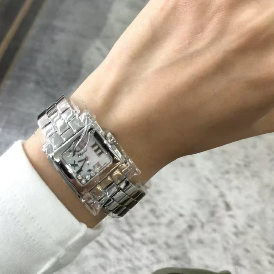 99新 Chopard/萧邦 278516-3002石英机芯/精钢腕表/WHT029410