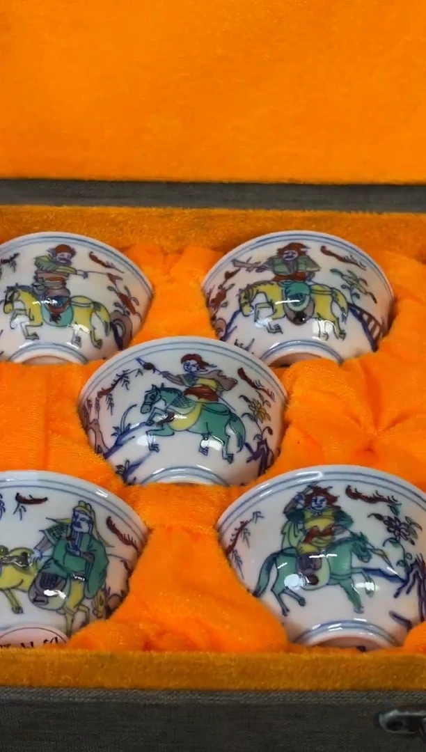 摆件陶瓷高端艺术品Y423