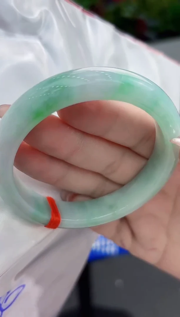 【闪购商品】翡翠手镯未镶嵌翡翠手镯