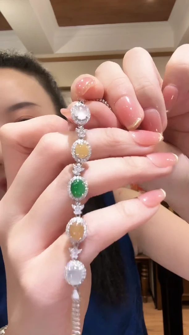 翡翠银S925镶嵌颈饰国风