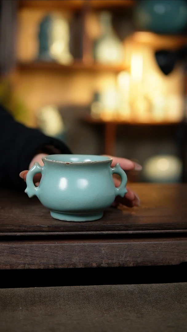 【闪购商品】杯仿古小香炉大瑕