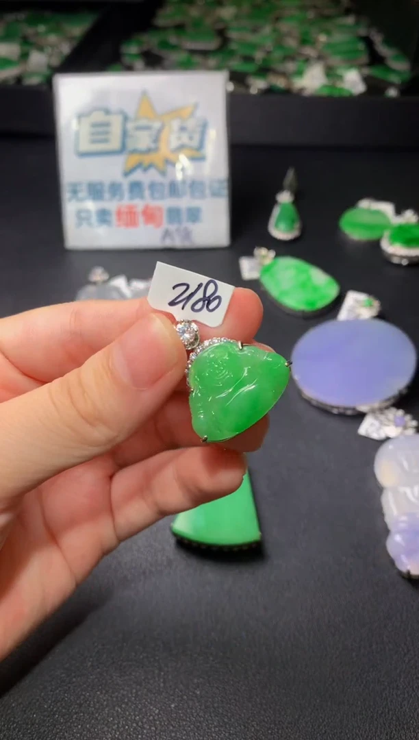 翡翠银S925镶嵌颈饰翡翠1