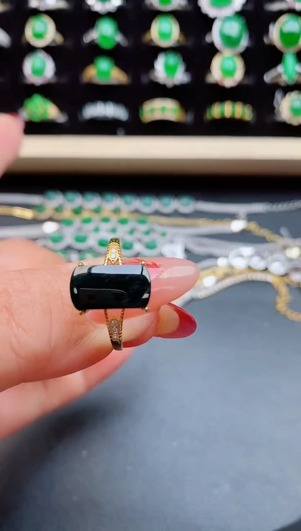 【闪购商品】翡翠戒指银S925镶嵌32321