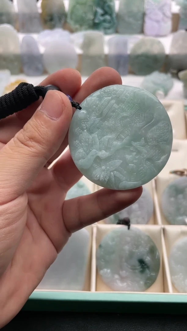 【闪购商品】翡翠颈饰未镶嵌..../2/14/ 103