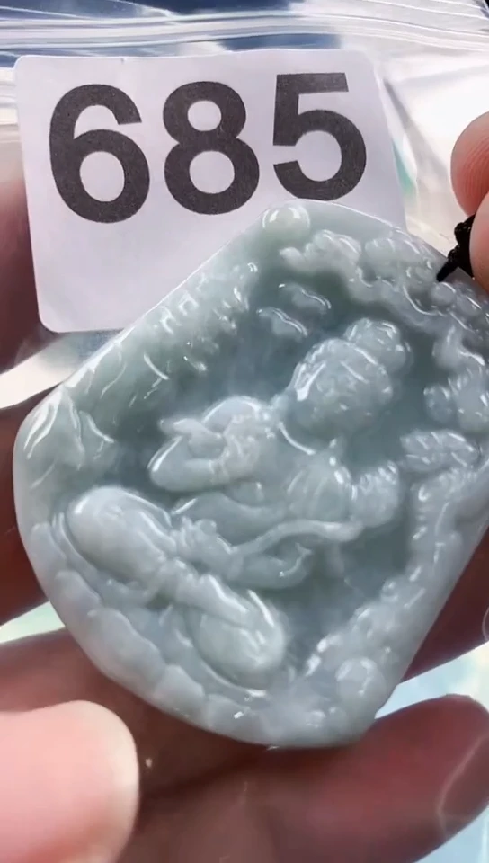 【闪购商品】翡翠颈饰未镶嵌天然翡翠吊坠挂件