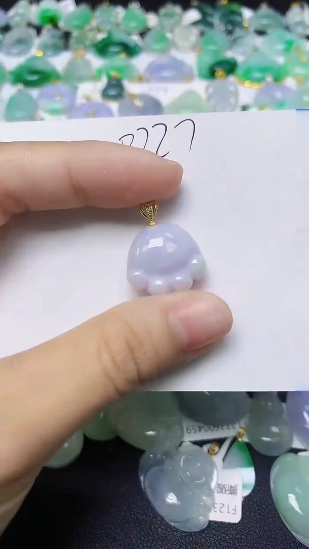 翡翠未镶嵌颈饰天然缅甸翡翠A货